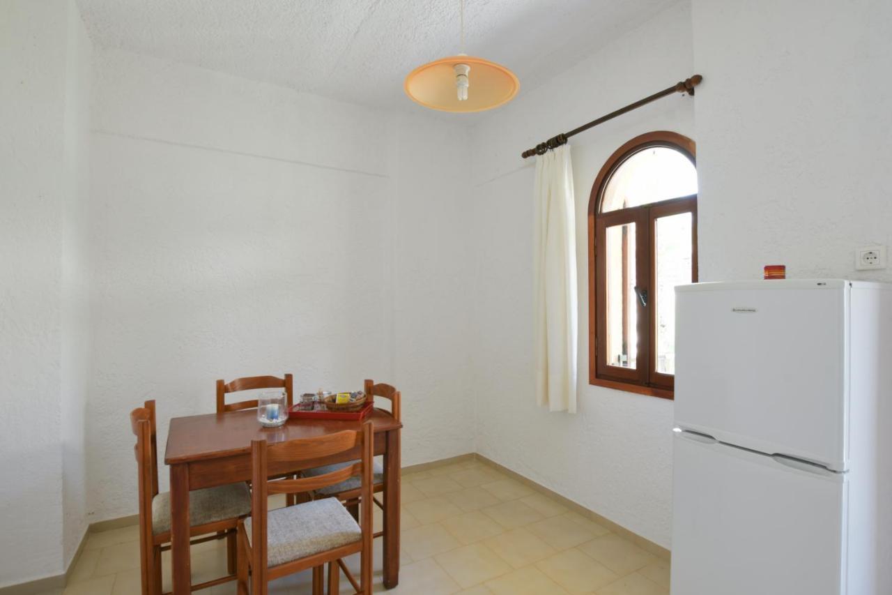 Galini Apartments Achlia Exterior photo